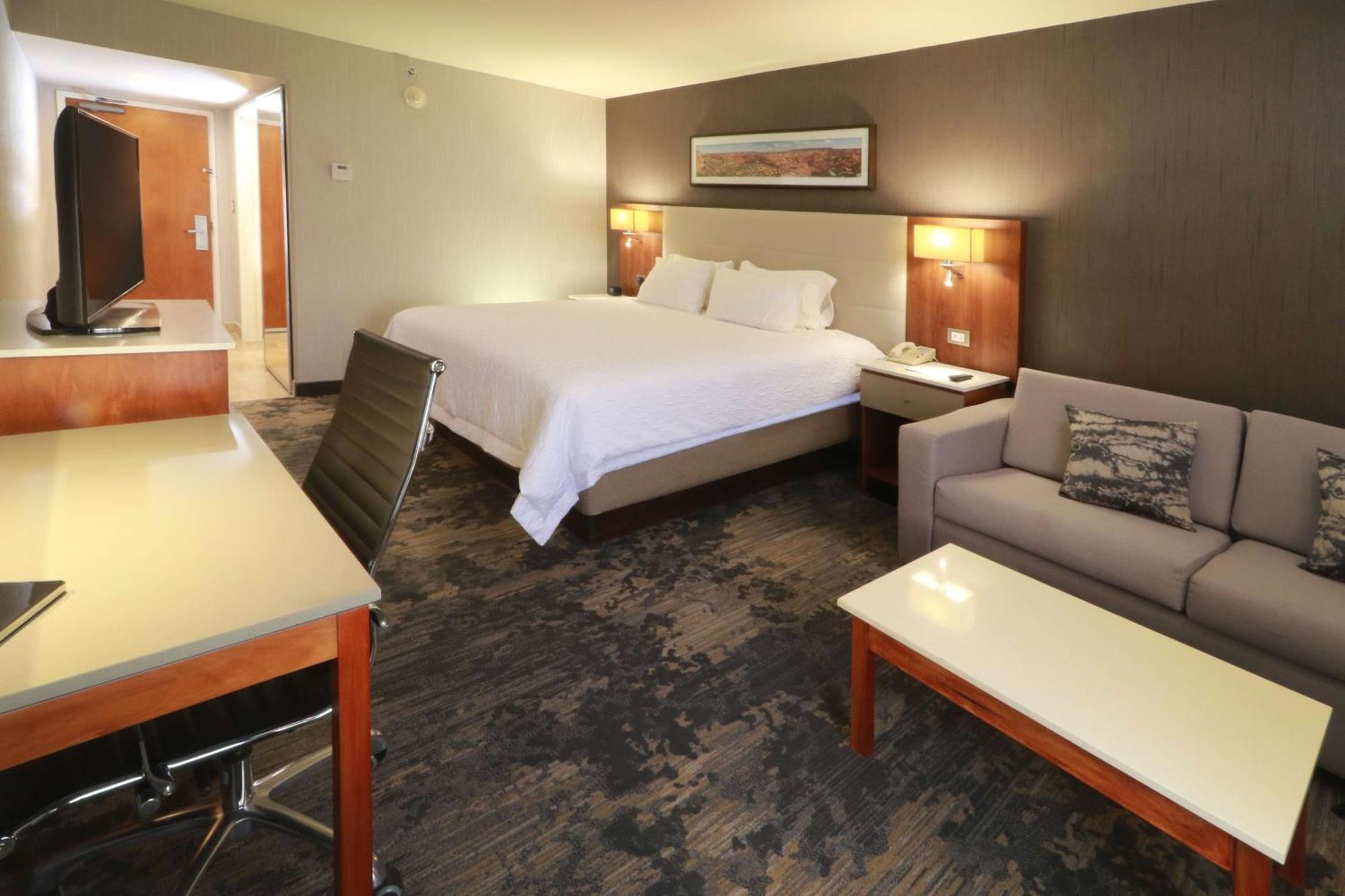 Hotel Hampton By Hilton Chihuahua Exterior foto