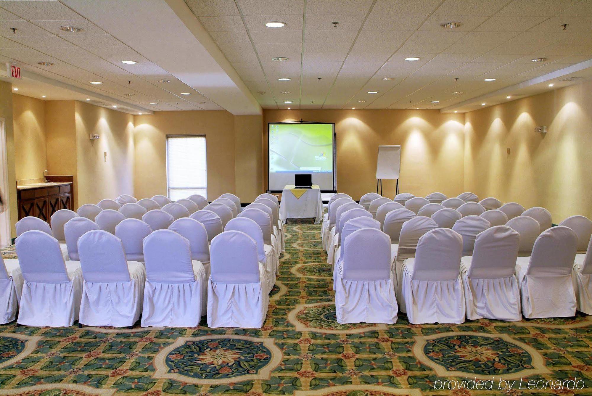 Hotel Hampton By Hilton Chihuahua Facilidades foto
